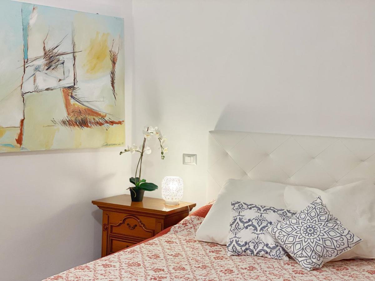 Comfortable Sea Holidays And Walks Монелья Экстерьер фото